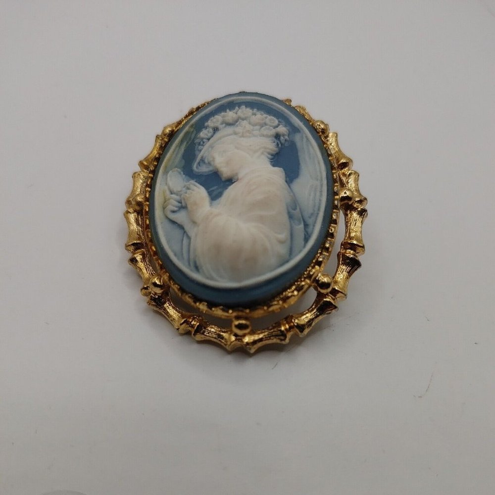 Vintage brooch 1950's Jasper Ware Cameo Pin Pendant